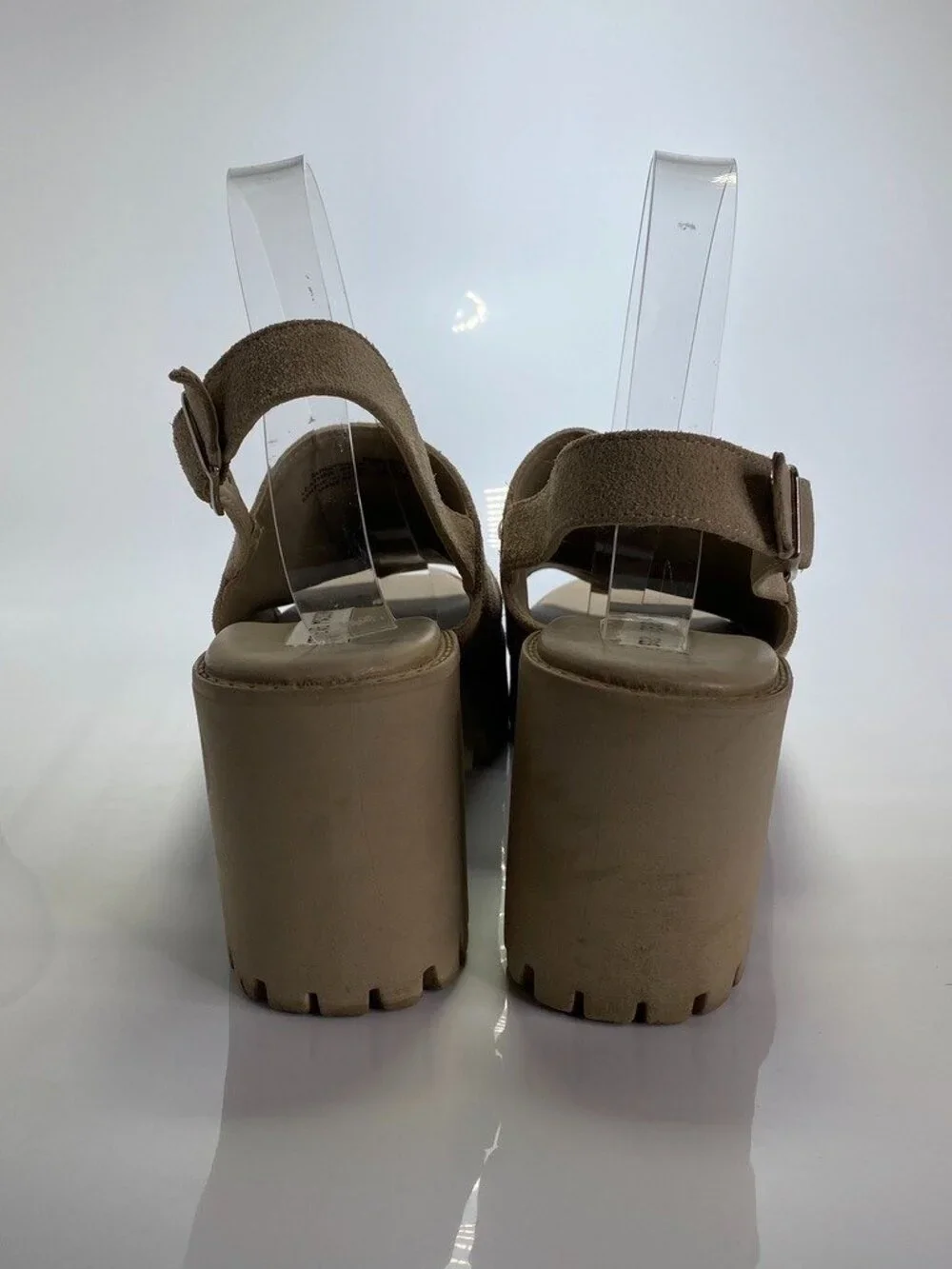 Steve Madden Women's Sunnyside Sand Suede Heeled Sandal Sz 10